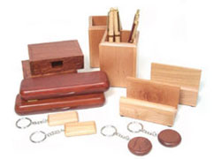 LaserCustom.com - Custom Engraved Gifts